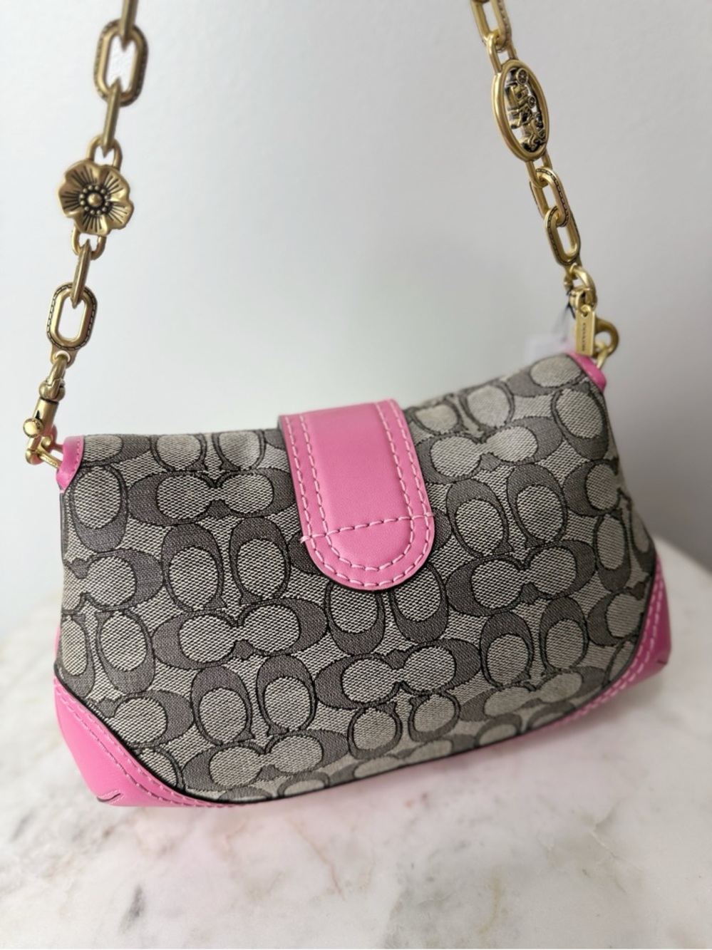 Coach SoHo Flap Bag in Signature Jaquard Pink Leather New CJ814 - Picture 3 of 9